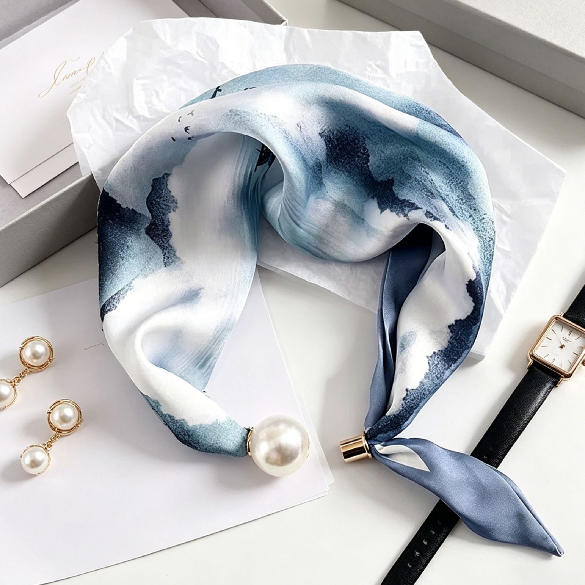 وشاح نسائي فاخر بتصميم الفارس  - مراجعة Face Scarf Mask وسعره
